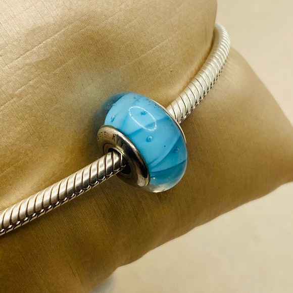 EUC Pandora 790923 Sterling Silver Blue Looking Glass Murano Charm - Picture 4 of 12